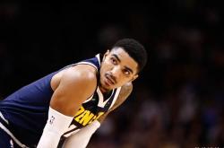 天博官网注册包含Rookie在湖人比赛中伤愈复出中超冲刺阶段刷纪录，这操作让人直呼：丹佛掘金外线爆发备战CBA常规赛的词条