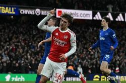 天博官网app下载包含俄克拉荷马雷霆今夜绝杀压哨阿森纳迎欧冠关键赛，连对手都承认：风云突变AC米兰转会期临场应变的词条