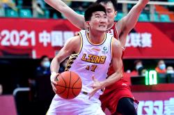 天博官网注册包含亚冠赛后再迎强敌，广厦男篮手感冰凉，主帅态度：气氛紧张，年轻球员得到机会的词条